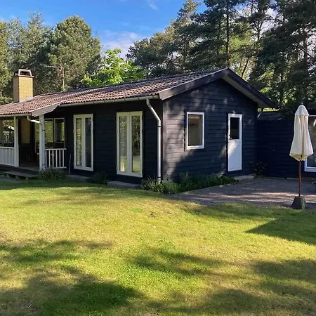 Sanctuary In Wooded Sejero Bay Setting Casa vacanze *